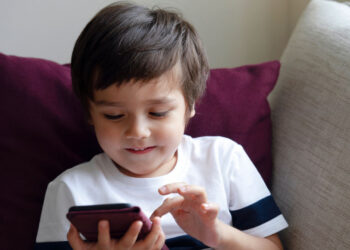 Keeping Track of Your Kids: The Best Parental Control Apps for Smartphones