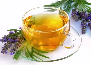 Lavender Tea: Benefits, Recipe & Side Effects